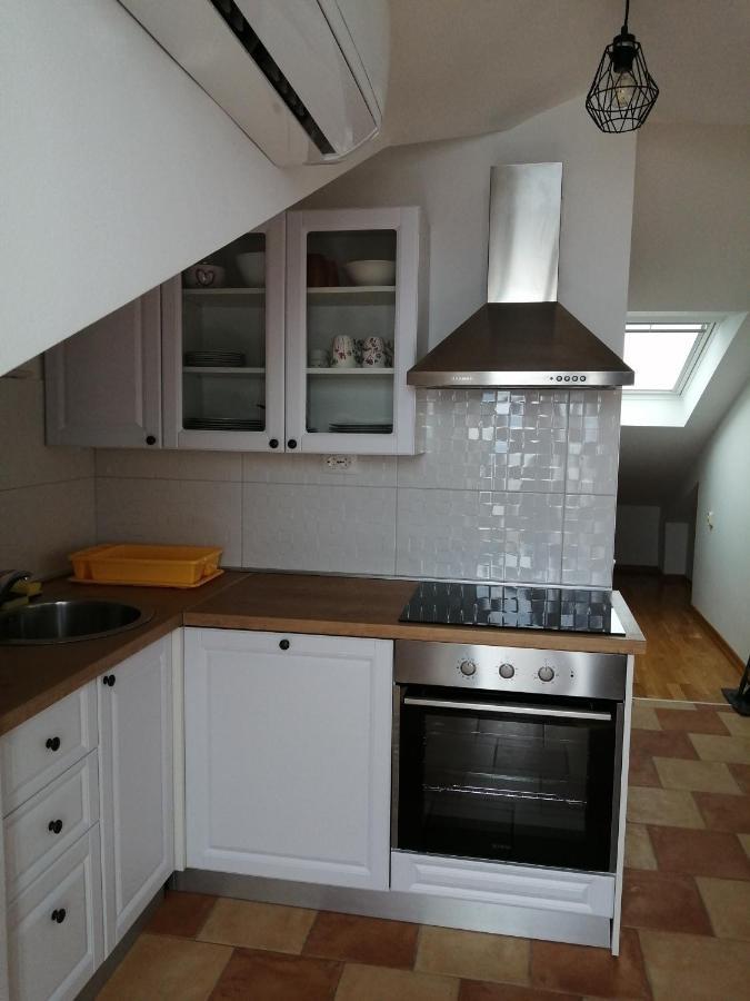 Lina Apartment Градац Екстериор снимка